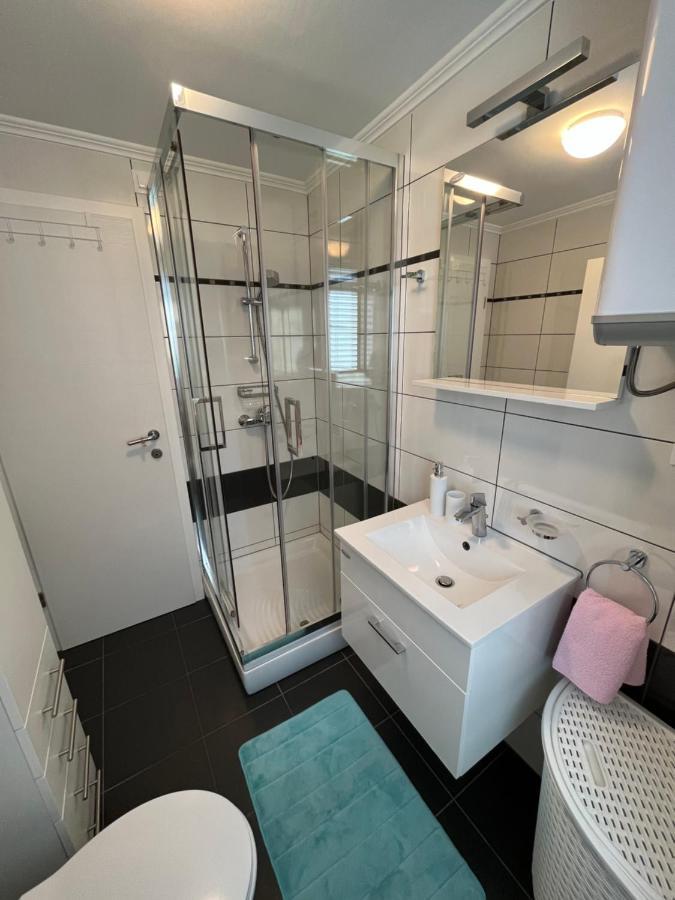Apartmani Marina Crikvenica Eksteriør billede